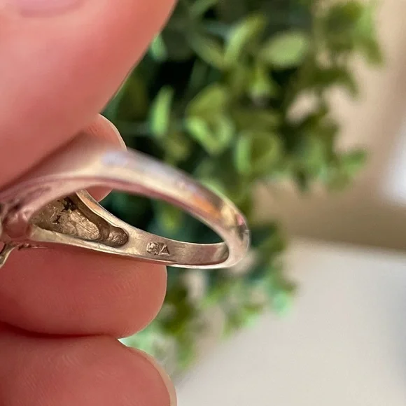 Vintage SA 925 Sterling Silver Amethyst Gemstone Dome Ring Medieval Style SZ 6.5 - Picture 9 of 11